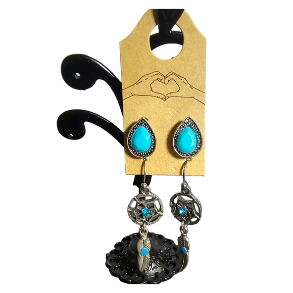 Boutique New turquoise teardrop and dream catcher earrings set - Picture 1 of 5